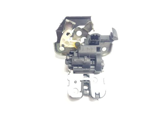 Used Tailgate lock AUDI A4 B8 Avant (8K5) 2.0 TDI (143 hp) 30471979