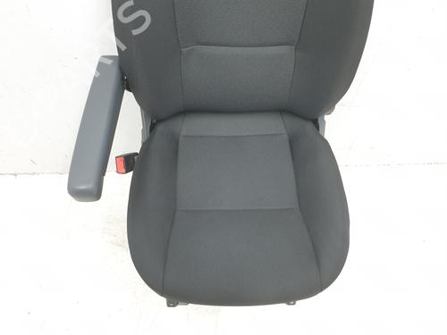 Left front seat FIAT DUCATO Van (250_) 140 Multijet 2,2 D | BP31593857C15 - Image 7