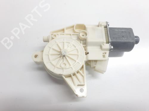 Used Right front window motor Right front window motor MERCEDES-BENZ GLK-CLASS (X204) [2008-2015] 33801810 33801810