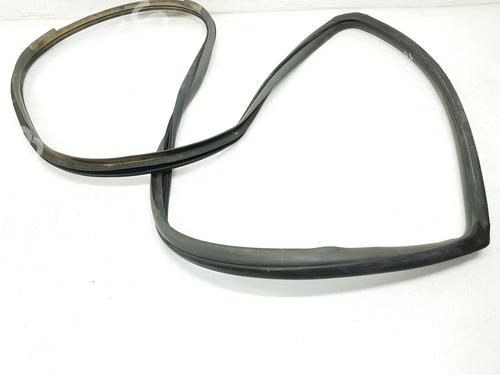 Gummiliste TOYOTA LAND CRUISER PRADO (_J12_) 3.0 D-4D (KDJ120, KDJ125) (163 hp) 16124069