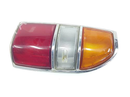 Used Right taillight TOYOTA LAND CRUISER 90 (_J9_) 3.0 TD (KZJ90_, KZJ95_, KZJ90R, KZJ95R, KZJ90W, KZJ95W) (125 hp) 33042836