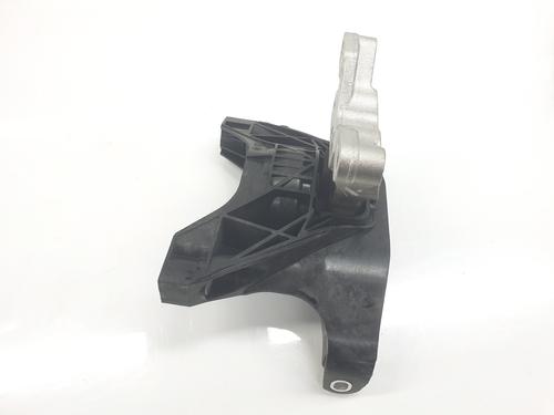 Used Engine mount OPEL ASTRA L Sports Tourer (O5) 1.2 (FRHNPJ) (110 hp) 24036298
