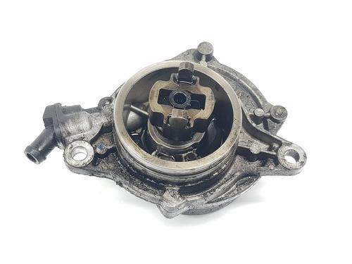 Used Vacuum pump BMW 3 (E90) 320 d (163 hp) 16451621