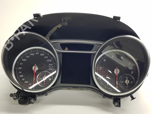 Instrument cluster MERCEDES-BENZ GLA-CLASS (X156) GLA 180 (156.942) | BP22406242C47 