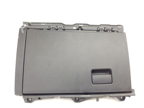 Used Glove box Glove box TOYOTA COROLLA Hatchback (_E21_, _EA1_, _EH1_) 2.0 Hybrid (MZEH12) (180 hp) 36362032 36362032