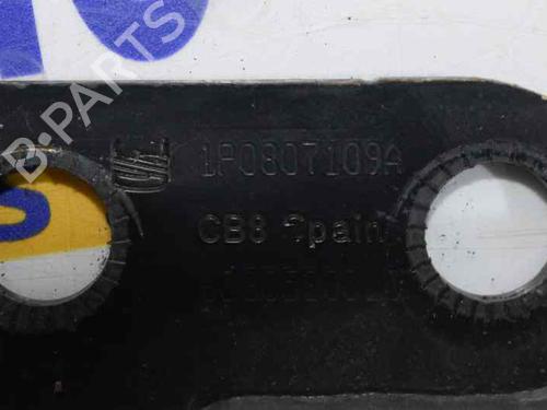 Front bumper reinforcement SEAT LEON (1P1)  | BP1326761C109 
