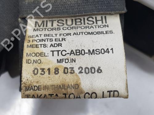 Rear right seatbelt MITSUBISHI L200 / TRITON (KA_T, KB_T) 2.5 DI-D 4WD (KB4T) | BP15609551I28 