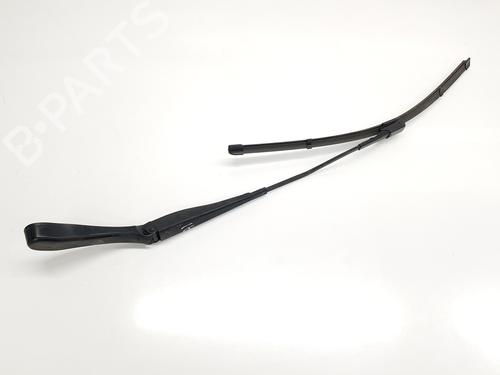 Used Front windshield wiper arm MERCEDES-BENZ C-CLASS Convertible (A205) C 220 d (205.404) (170 hp) 29628768