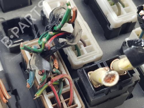 Fuse box NISSAN TERRANO II (R20) 2.7 TDi 4WD | BP22705327E1 