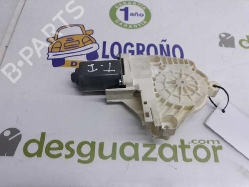 Left rear window motor LAND ROVER RANGE ROVER SPORT I (L320) 2.7 D 4x4 LR016353 |
