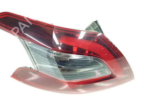 Used Left taillight Left taillight PEUGEOT 308 II (LB_, LP_, LW_, LH_, L3_) 1.6 HDi 100 (99 hp) 31997494 31997494