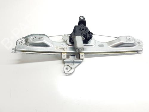 Rudehejsemekanisme venstre bagtil RENAULT KADJAR (HA_, HL_) 1.6 dCi 130 4x4 (HLA4) (130 hp) 31150901