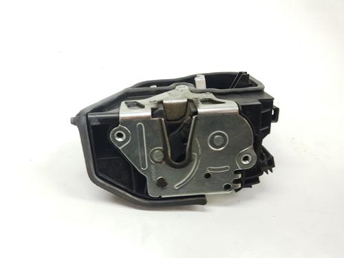 Front left lock BMW X3 (E83) xDrive 20 d (177 hp) 17561894