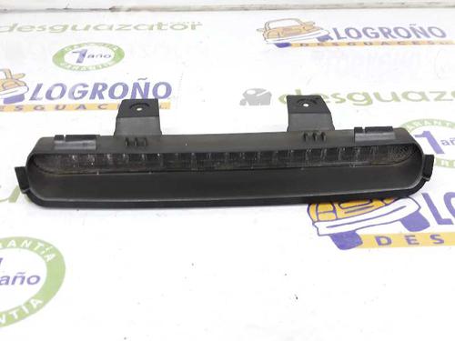 Used Rear center light VOLVO V40 Estate (645) 1.8 i (125 hp) 10976317