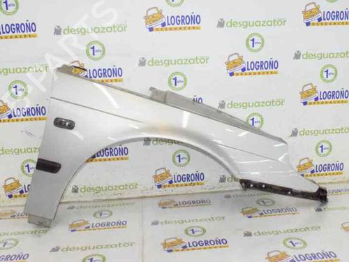 Guarda-lamas direito SAAB 9-5 (YS3E) 3.0 TiD (177 hp) 819206