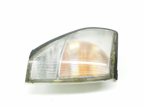 Used Right front indicator Right front indicator TOYOTA LAND CRUISER 90 (_J9_) 3.0 TD (KZJ90_, KZJ95_, KZJ90R, KZJ95R, KZJ90W, KZJ95W) (125 hp) 40445736 40445736