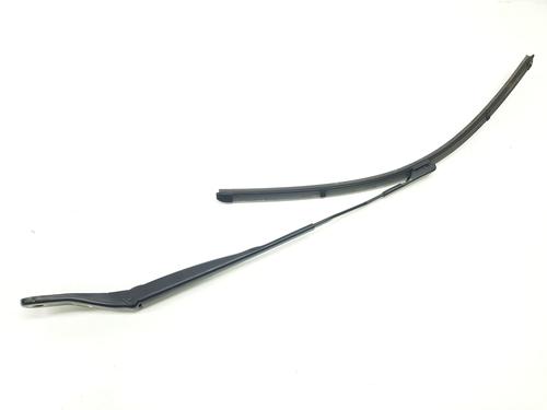 front-windshield-wiper-arm-dacia-sandero-iii-2021-32778588 main image
