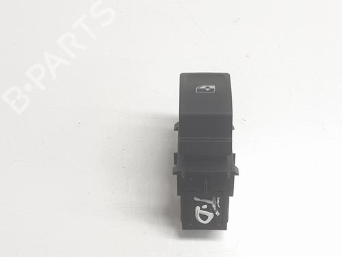 Mando elevalunas trasera derecho SEAT ARONA (KJ7, KJP) [2017-2025]  31161071