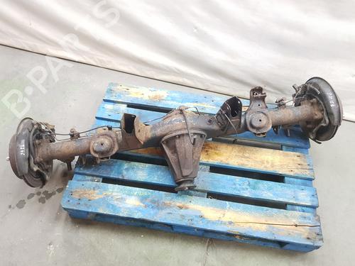 Used Rear axle TOYOTA LAND CRUISER 90 (_J9_) 3.0 TD (KZJ90_, KZJ95_, KZJ90R, KZJ95R, KZJ90W, KZJ95W) (125 hp) 19039104