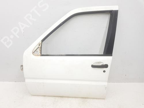 Used Left front door NISSAN TERRANO II (R20) 2.7 TDi 4WD (125 hp) 25402958