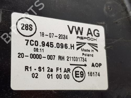 Right taillight VW CRAFTER Van (SY_, SX_)  | BP29535558C35 