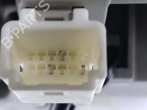 Interior roof light NISSAN NAVARA NP300 Pickup (D23, D23T) 2.3 dCi 4x4 (D231, D23T) | BP8924144I8 