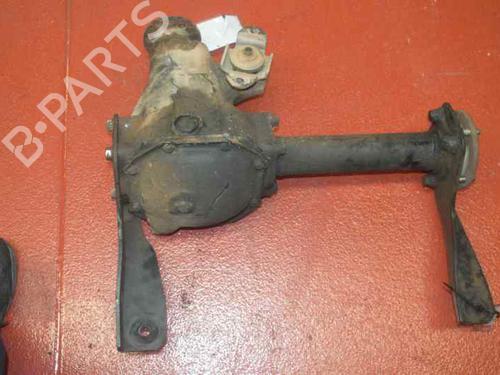 Used Front differential MITSUBISHI GALLOPER (JK-01) 2.5 TD intercooler (99 hp) 1258324