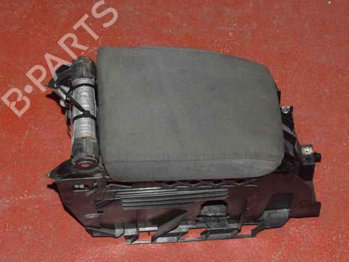 Armrest / Center console VW GOLF V (1K1) 1.9 TDI | BP7893902I20 