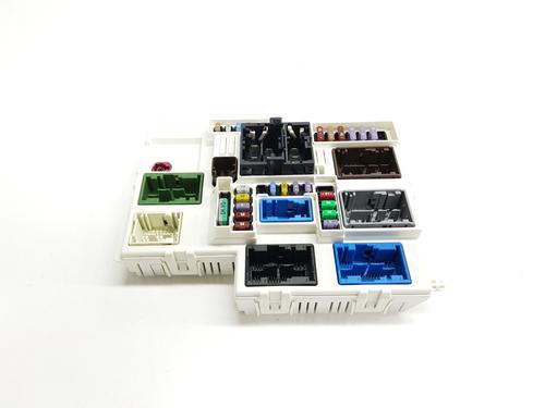 Fuse box OPEL ASTRA L (O5) 1.2 (FPHNSL, FPHNSR) 9857038280  | 1695255680  |