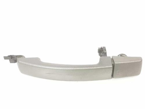 Used Front left exterior door handle LAND ROVER RANGE ROVER SPORT I (L320) 2.7 D 4x4 (190 hp) 6827989