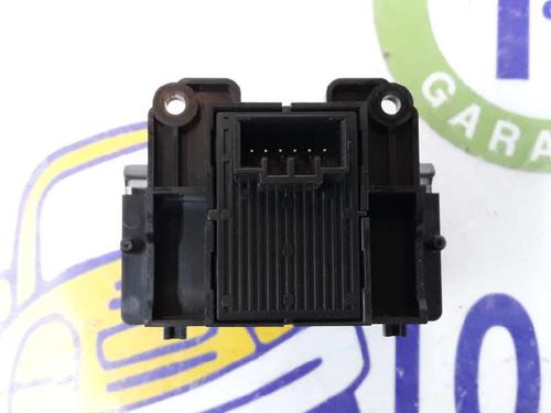 Switch LAND ROVER RANGE ROVER SPORT I (L320) 2.7 D 4x4 | BP13096197I30 