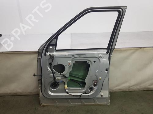 Right front door LAND ROVER RANGE ROVER SPORT I (L320) 3.6 D 4x4 | BP9517539C3 