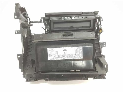 Glove box LAND ROVER DISCOVERY III (L319) 2.7 TD 4x4 | BP7787785C95 