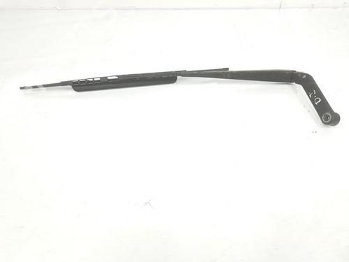 Used Front windshield wiper arm MITSUBISHI PAJERO III (V7_W, V6_W) 3.2 Di-D (V68W, V78W) (165 hp) 9154632