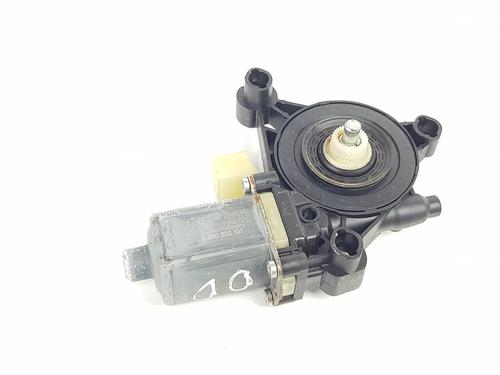 Rudehejsemotor forskærm højre SEAT TARRACO (KN2) [2018-2025]  27881325