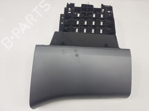 Used Glove box Glove box 37161097 37161097