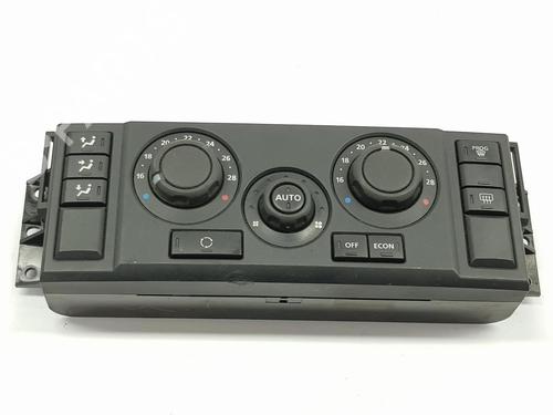 Used Climate control LAND ROVER DISCOVERY III (L319) 2.7 TD 4x4 (190 hp) 11699025
