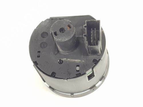 Headlight switch SKODA KAROQ (NU7, ND7) 2.0 TDI | BP36020808I24 - Image 3