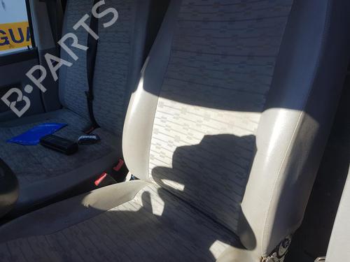 Interrupteur de vitre avant droite VW TRANSPORTER T5 Van (7HA, 7HH, 7EA, 7EH) 2.0 TDI | BP8279267I26 