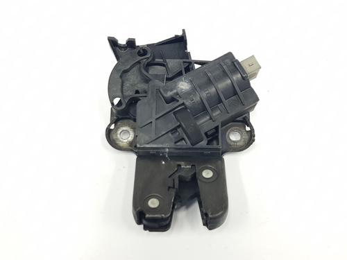 Used Tailgate lock VW PASSAT B6 (3C2) 1.9 TDI (105 hp) 12459371