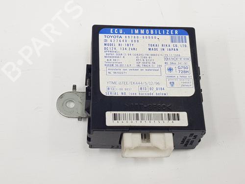 Used Electronic module Electronic module TOYOTA LAND CRUISER 90 (_J9_) 3.0 TD (KZJ90_, KZJ95_, KZJ90R, KZJ95R, KZJ90W, KZJ95W) (125 hp) 35737704 35737704
