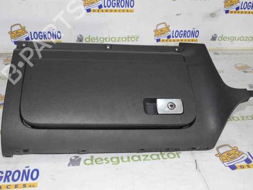 Used Glove box VW GOLF V (1K1) 1.9 TDI (105 hp) 800552