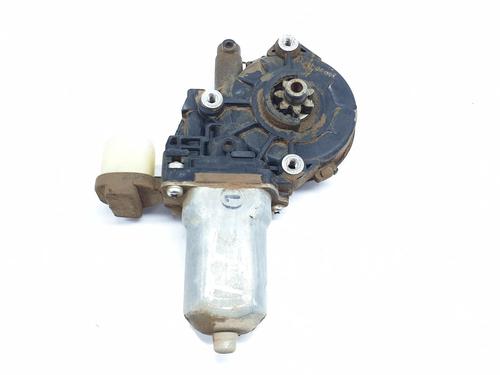 Left rear window motor MITSUBISHI L200 / TRITON (KA_T, KB_T) 2.5 DI-D 4WD (KB4T) | BP16497989E23 