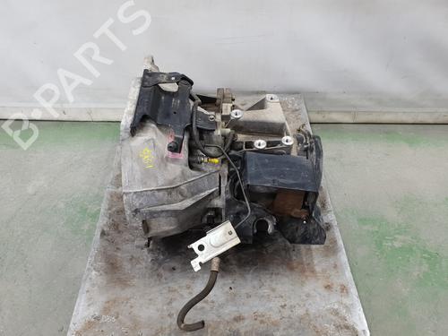 Gearbox FORD TRANSIT COURIER B460 Box Body/MPV 1.5 TDCi | BP23227652M3 
