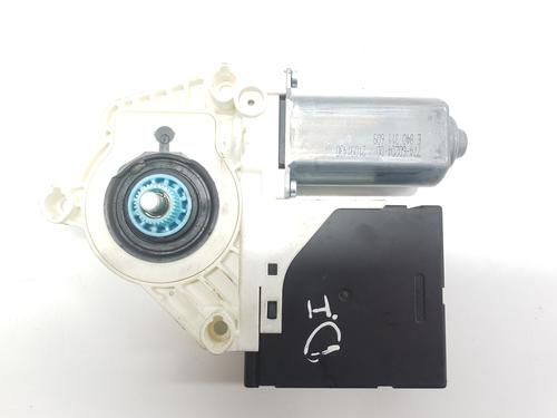 Left front window motor SEAT LEON (1P1) 1.2 TSI | BP31171129E21 