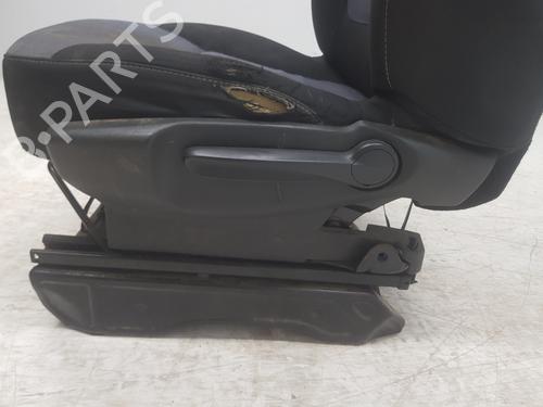 Left front seat OPEL VIVARO B Bus (X82) | BP36678412C15 - Image 8