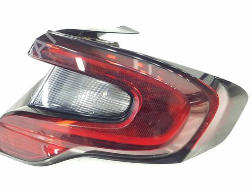 right-taillight-fiat-tipo-hatchback-356_-357_-2016-40262036 main image