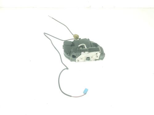 Rear left lock MERCEDES-BENZ CLS (C219) CLS 320 CDI (219.322) | BP7045740C100 