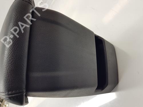 Armrest / Center console FORD FOCUS III  | BP32781365I20  - Image 9