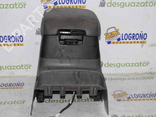 Armrest / Center console MITSUBISHI PAJERO III (V7_W, V6_W) 3.2 Di-D (V68W) | BP7153053I20 